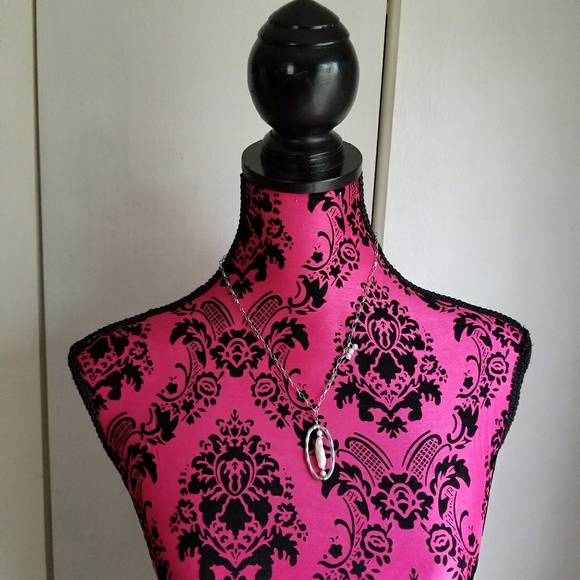 Relisted - Real pearls necklace oval silver tone hammered - Picture 3 of 7